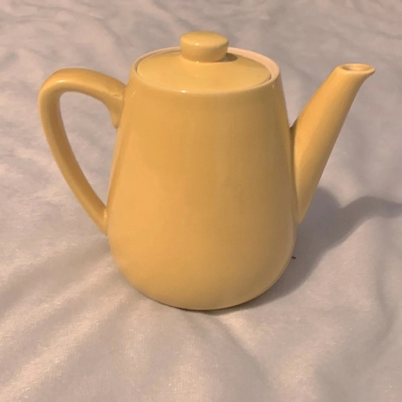 Villeroy and Boch vintage yellow tea pot 4 made in Luxembourg personal coffee - Picture 2 of 15